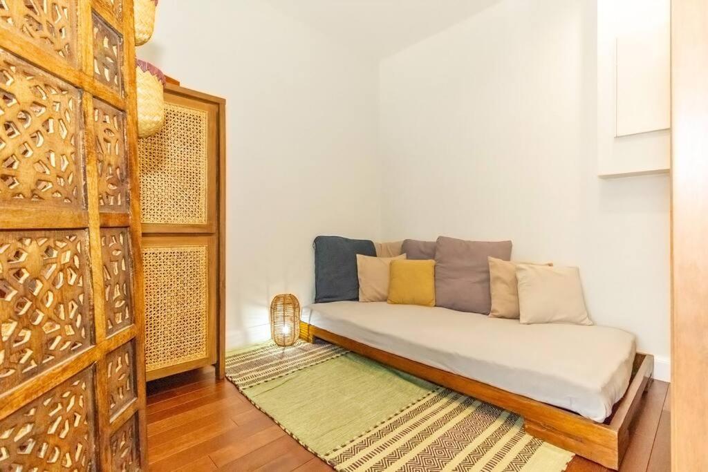 Exotica - En Plein Coeur De St Gilles Les Bains Apartment Сен Жилс ле Бен Екстериор снимка