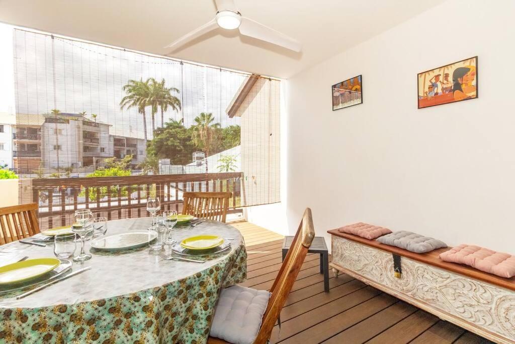 Exotica - En Plein Coeur De St Gilles Les Bains Apartment Сен Жилс ле Бен Екстериор снимка